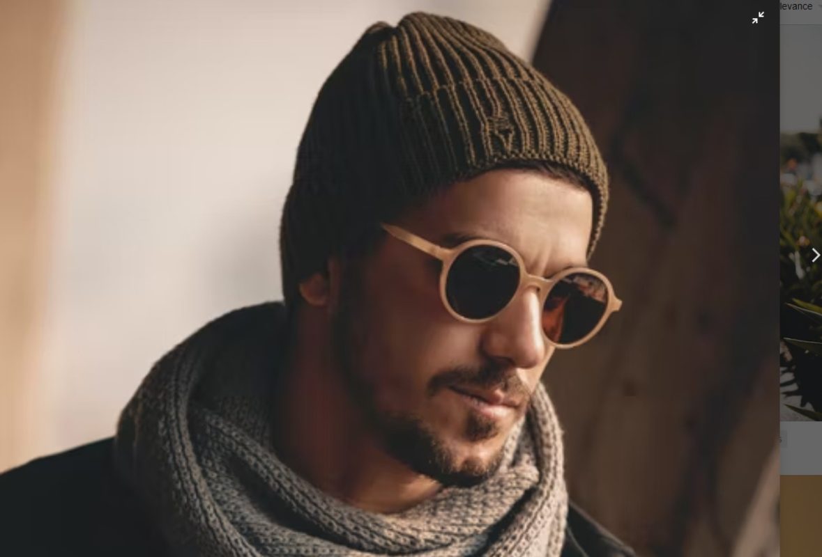 Männer mit Sonnenbrille im coolen Stil