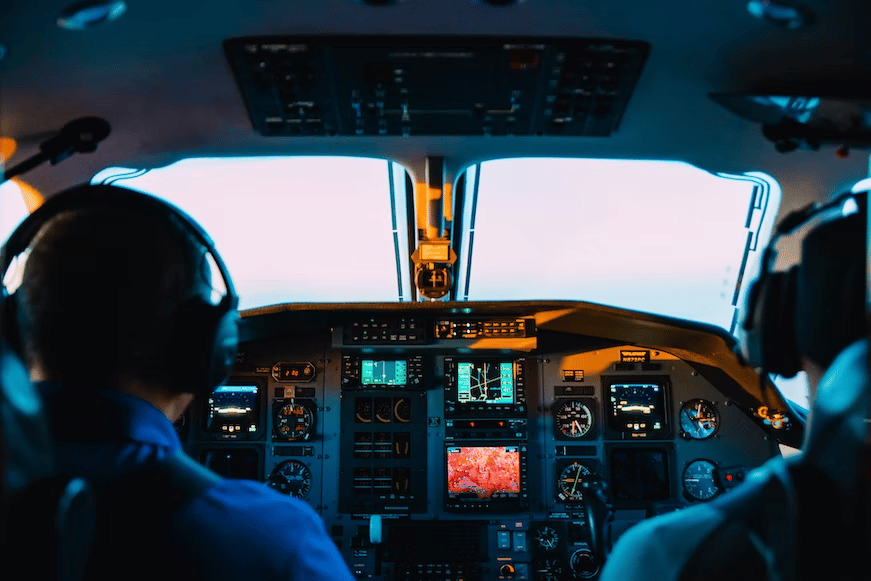 pilote dans l'avion