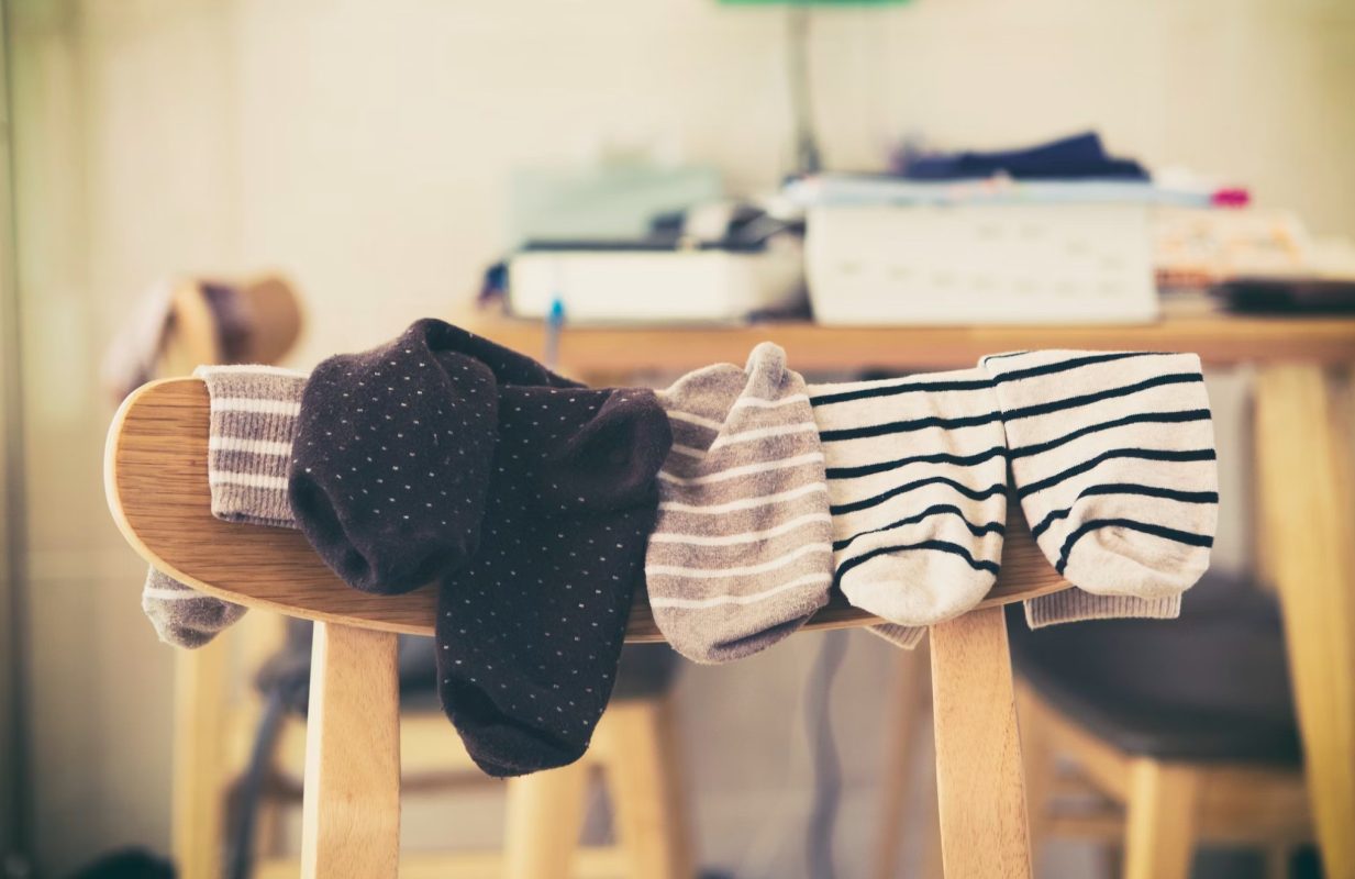organizing socks for colorblind children