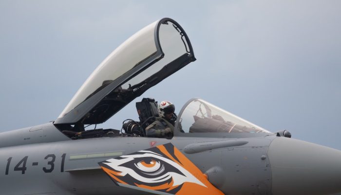 Breaking the Barriers: Colorblindness & Military Aviation - Covisn